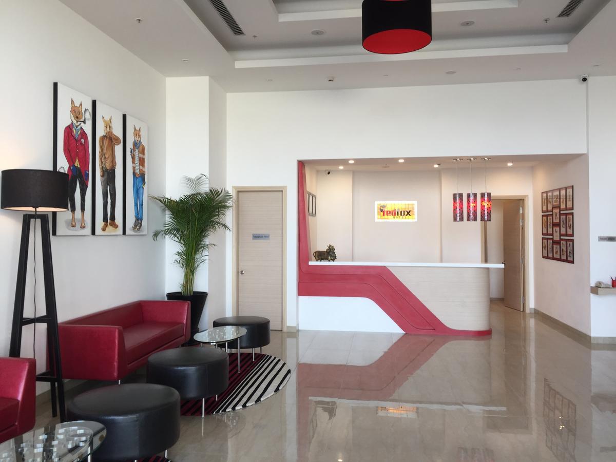 Red Fox By Lemon Tree Hotels, Sector 60, Gurugram Gurgaon Eksteriør billede